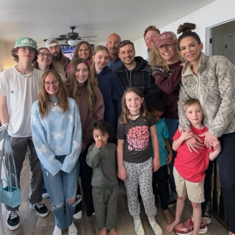 Traci Crockett with family